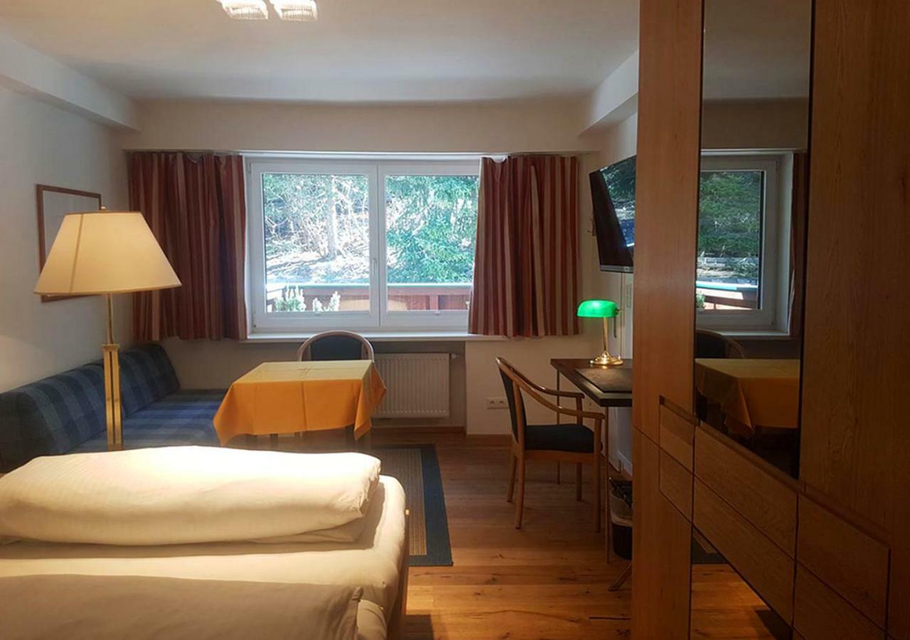 Comfort Rooms Bruckner باد جاستاين الغرفة الصورة