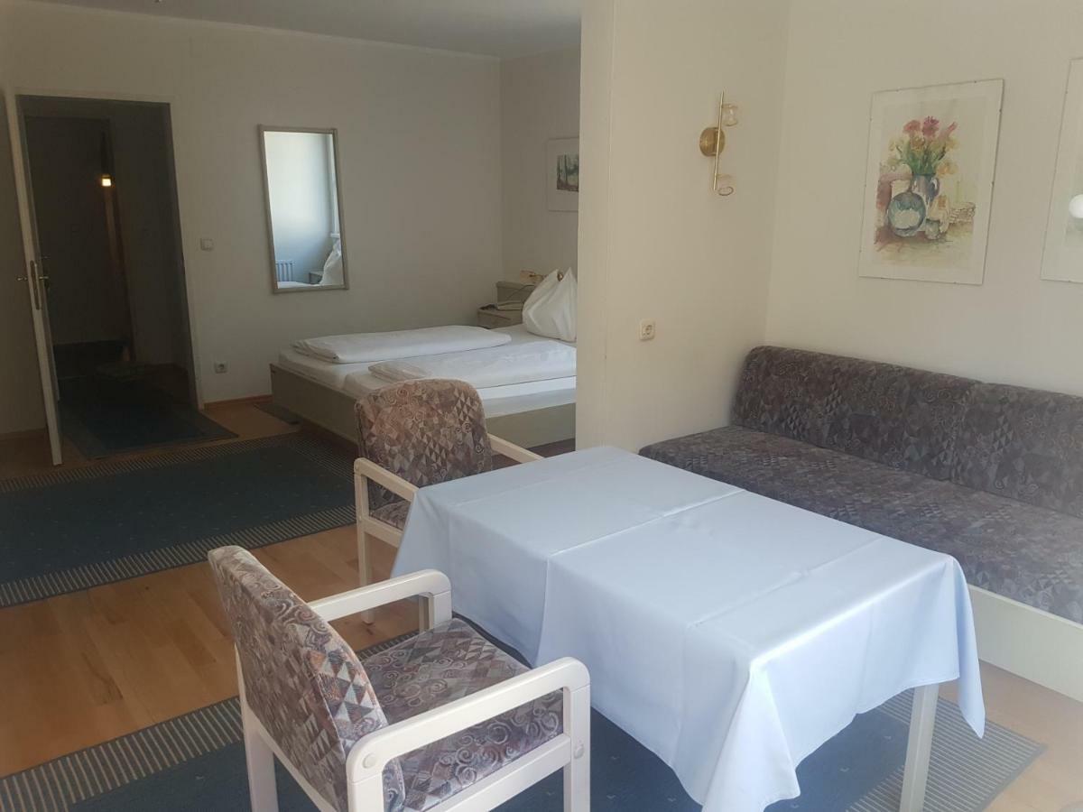 Comfort Rooms Bruckner باد جاستاين المظهر الخارجي الصورة